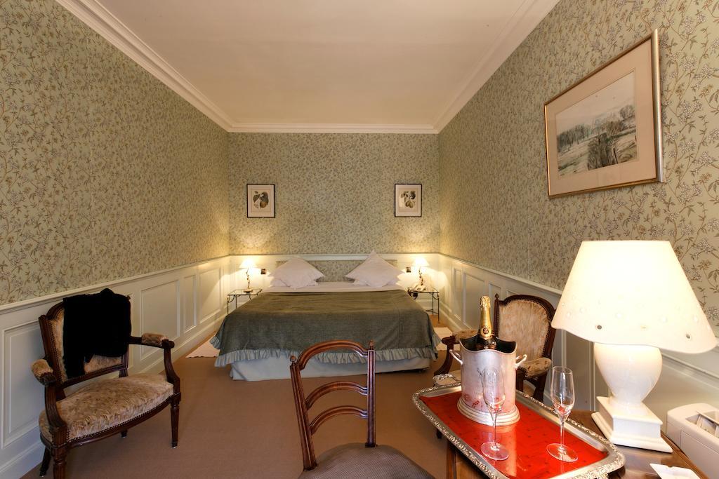 Chateau D'Adomenil Rehainviller Room photo