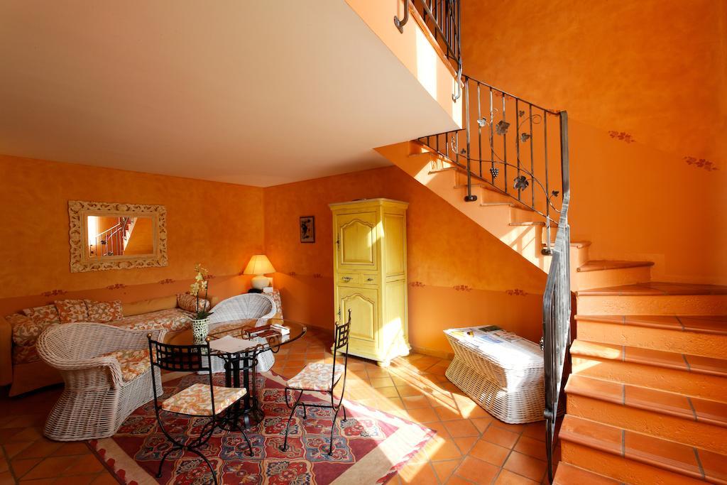 Chateau D'Adomenil Rehainviller Room photo